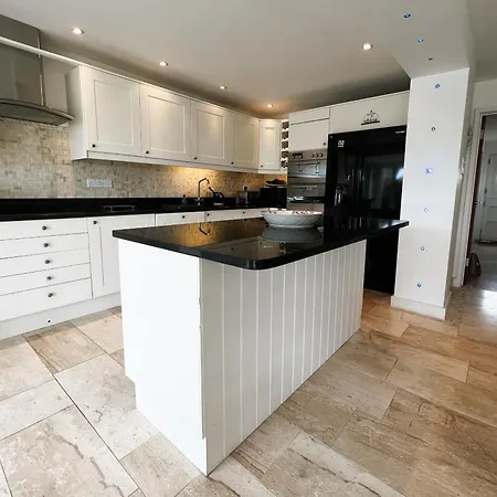 North Quay - Pet Friendly Luxury Townhouse Overlooking Bembridge Harbour St Helens  Exterior photo