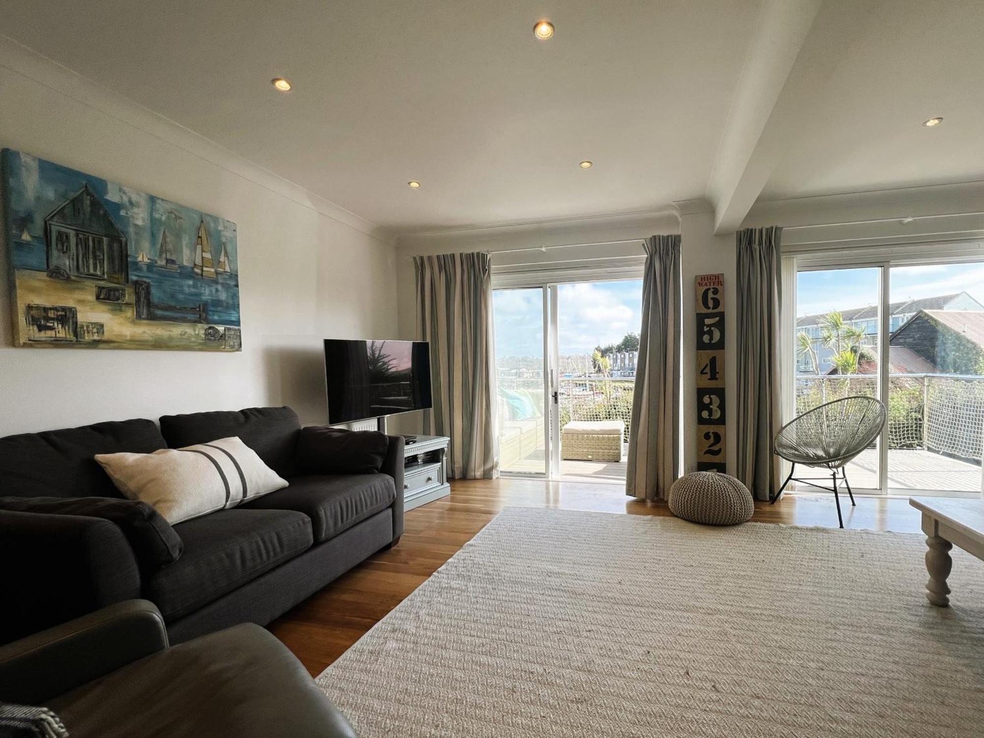 Ferienhaus North Quay - Pet Friendly Luxury Townhouse Overlooking Bembridge Harbour *