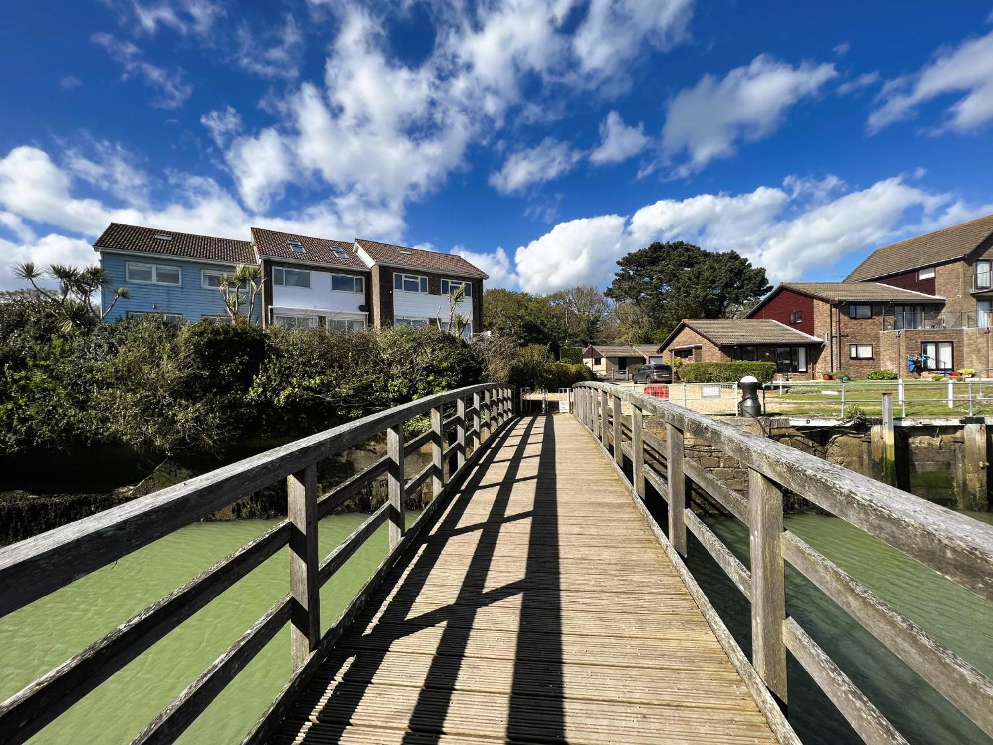 North Quay - Pet Friendly Luxury Townhouse Overlooking Bembridge Harbour