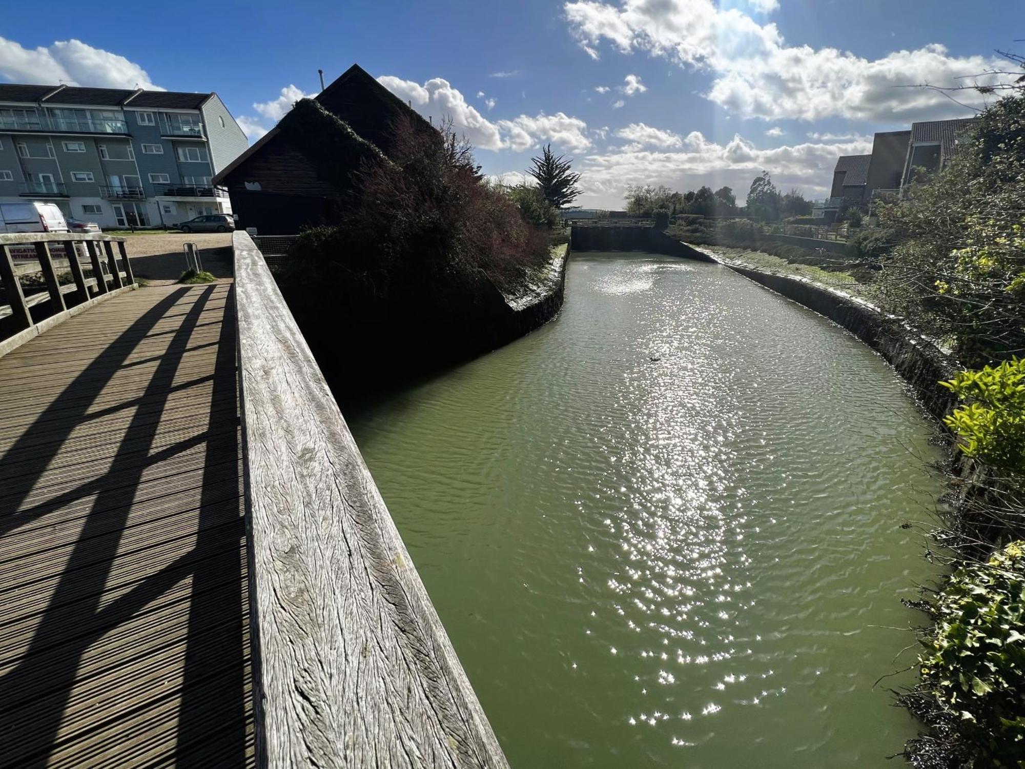 North Quay - Pet Friendly Luxury Townhouse Overlooking Bembridge Harbour *